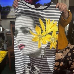 Striped Graphic Women's Top with Yellow Accents